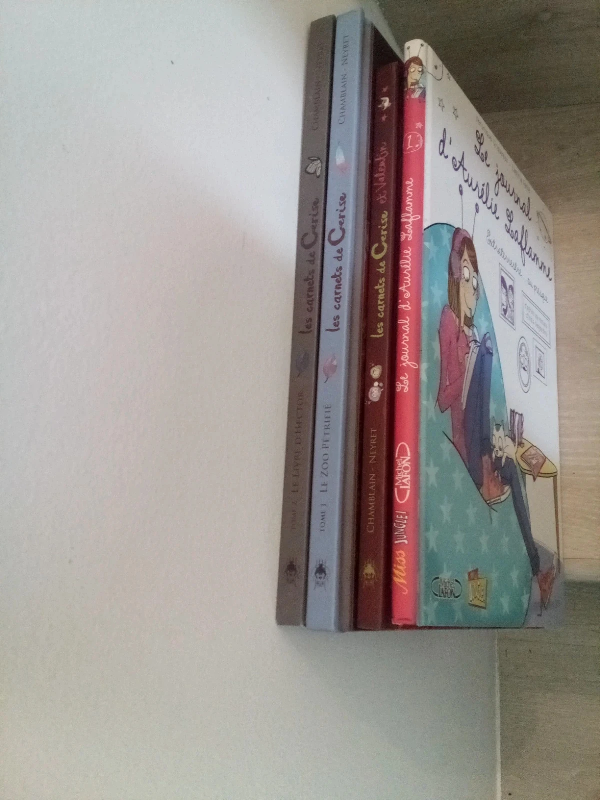 Lot de 4 grandes bd – photo 3